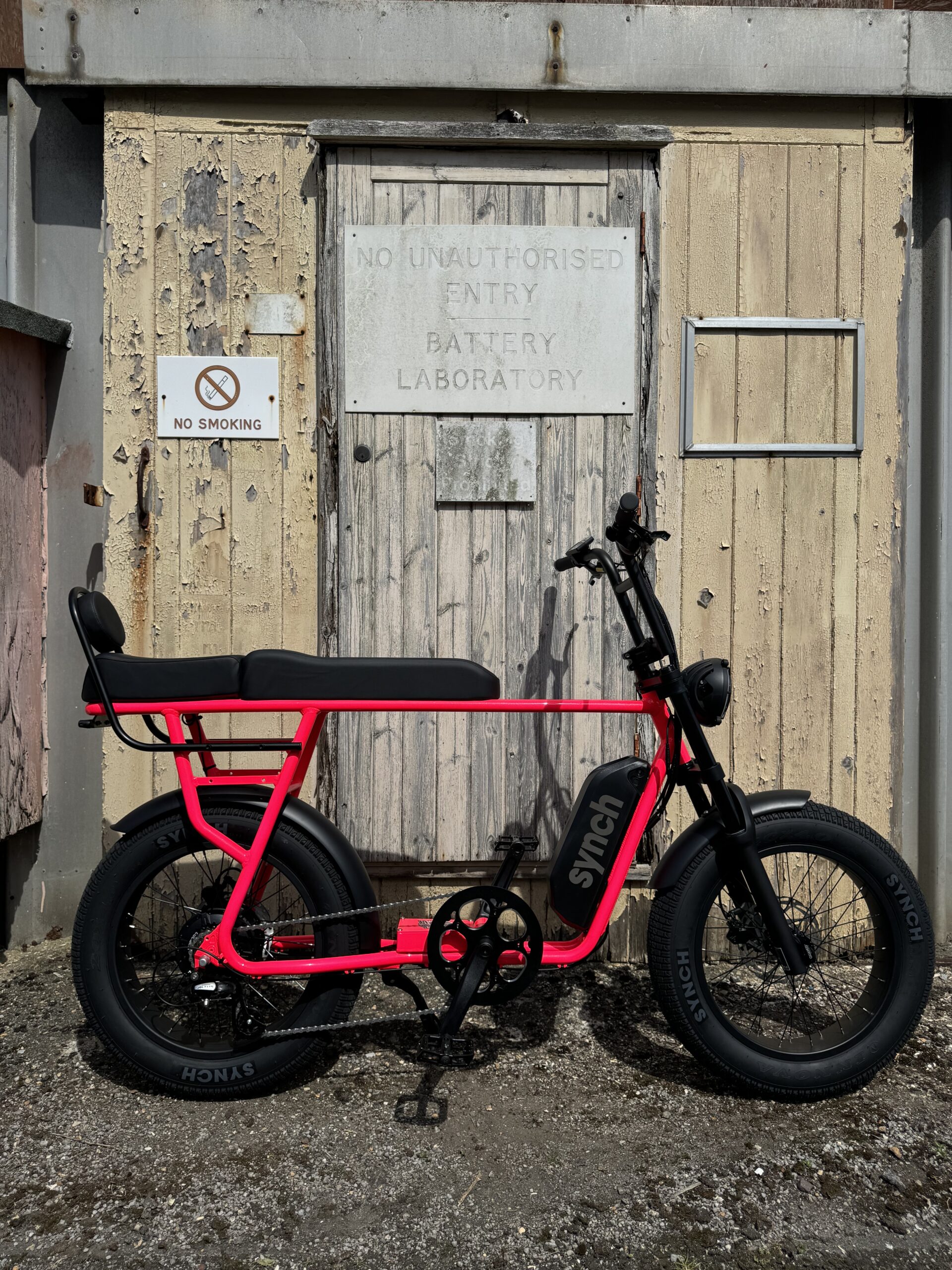 Synch longtail monkey in red - two seater electric bike. Motorbike Style Ebike